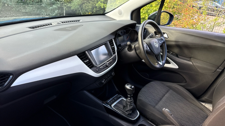 Vauxhall Crossland X 1.2T [110] Griffin 5dr [6 Spd] [Start Stop] Petrol Hatchback